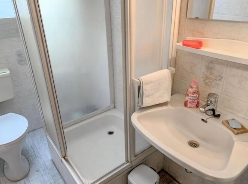 Ferienwohnung Am Schwanenteich Norden Bagian luar foto