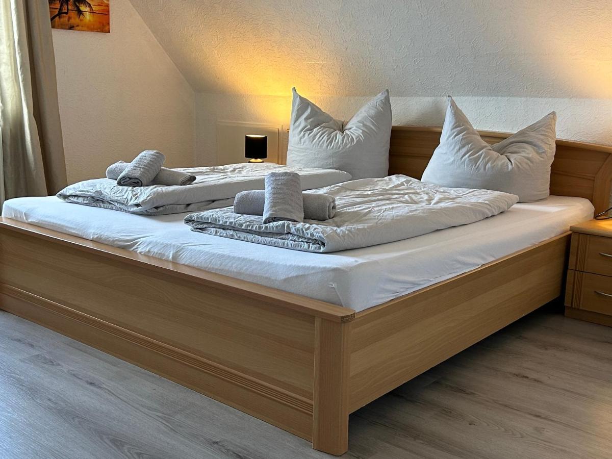 Ferienwohnung Am Schwanenteich Norden Bagian luar foto